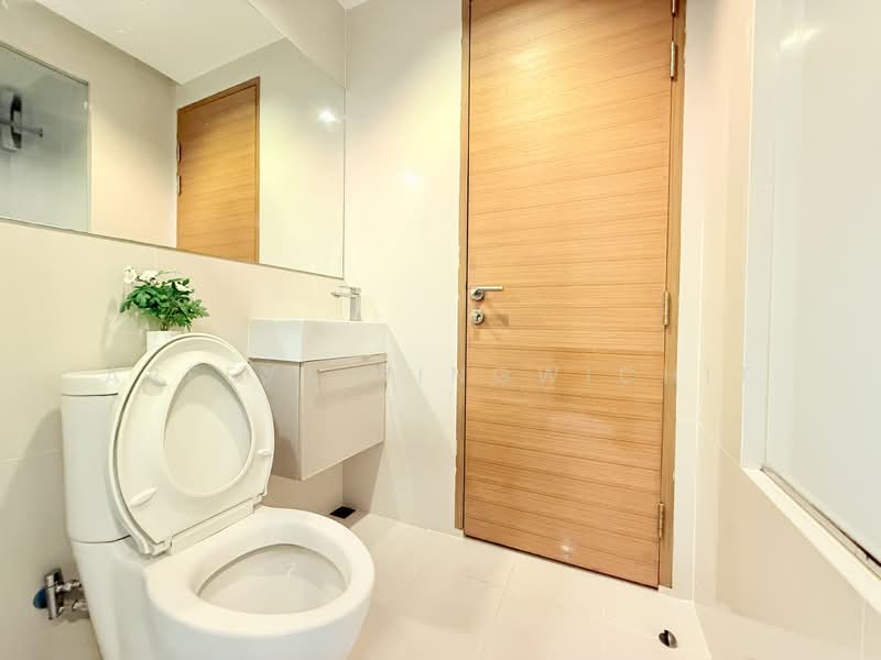 Rhythm Ratchada-Huaikwang, Bangkok, 218 Ratchadaphisek Road, Huai Khwang, Bangkok, 1 Bedroom, 46 sqm, Condo For Rent, by Areeya Kingwichit, 500357191 - DDproperty.com
