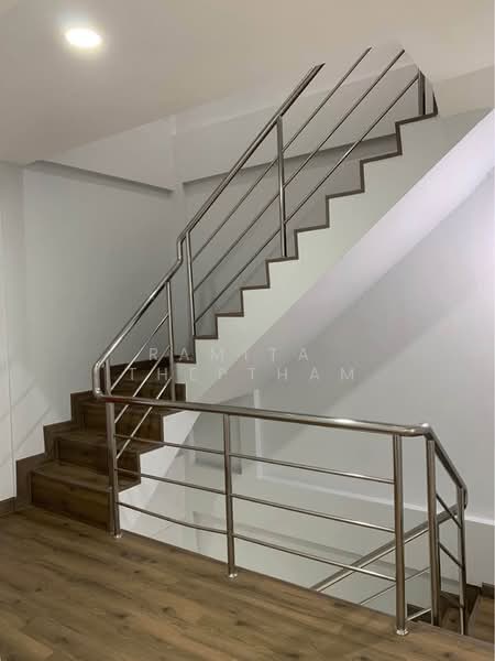 4-BR Townhouse, Bangkok, Suan Luang, Bangkok, 4 Bedrooms, 270 sqm, Townhouse For Rent, by Ramita Theptham, 500357202 - DDproperty.com