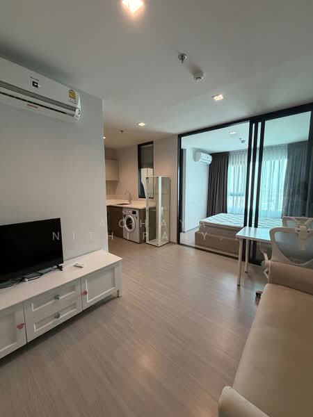 Life Sathorn Sierra, Bangkok, Ratchaphruek Rd, Talat Plu, Thon Buri, Bangkok, 1 Bedroom, 32 sqm, Condo For Sale, by Achaya Nithipanyawong, 500357275 - DDproperty.com
