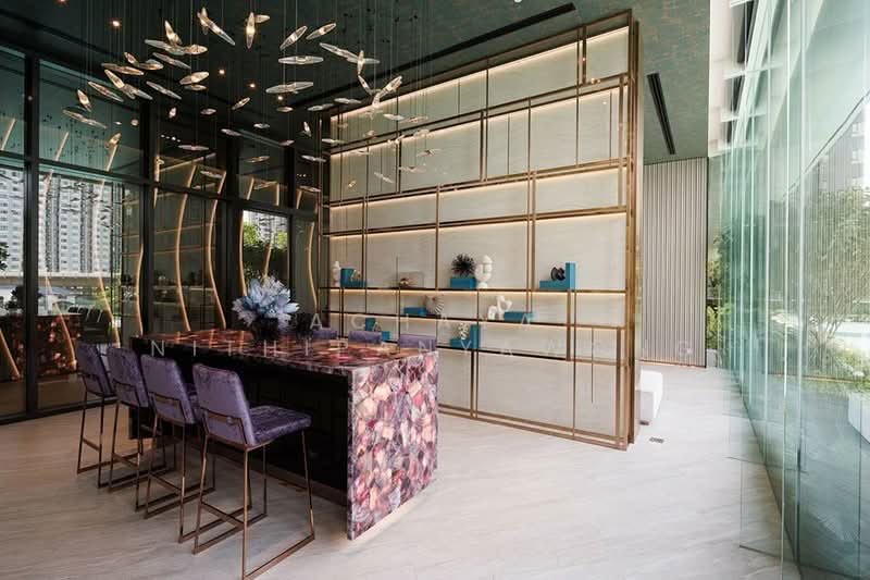 Life Sathorn Sierra, Bangkok, Ratchaphruek Rd, Talat Plu, Thon Buri, Bangkok, 1 Bedroom, 32 sqm, Condo For Sale, by Achaya Nithipanyawong, 500357275 - DDproperty.com