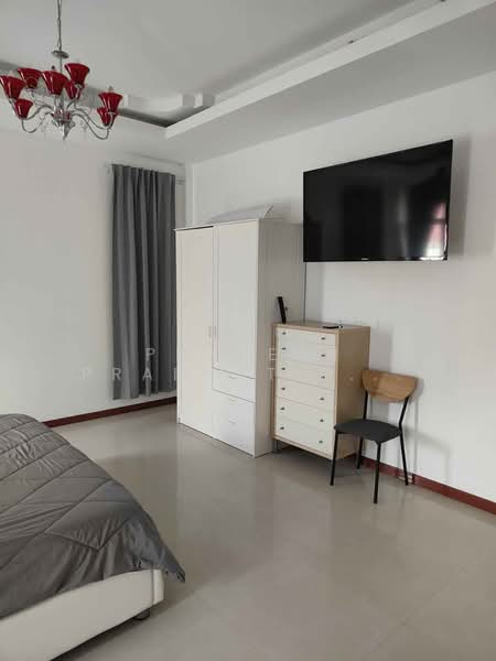 Chokchai Village 9, Chon Buri (Pattaya), Bang Lamung, Bang Lamung (Pattaya), Chon Buri (Pattaya), 4 Bedrooms, 288 sqm, Villa For Rent, by Praveen Peter, 500357297 - DDproperty.com