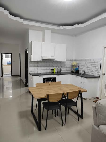 Chokchai Village 9, Chon Buri (Pattaya), Bang Lamung, Bang Lamung (Pattaya), Chon Buri (Pattaya), 4 Bedrooms, 288 sqm, Villa For Rent, by Praveen Peter, 500357297 - DDproperty.com
