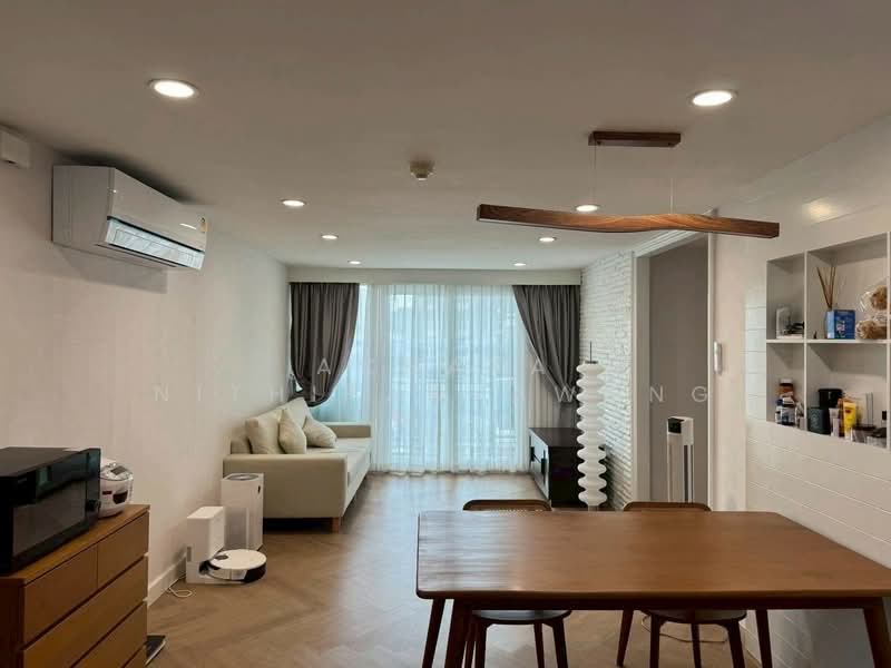 Baan Siri Sathorn Suanplu, Bangkok, 33 Nanglinchi, Thung Maha Mek, Sathon, Bangkok, 2 Bedrooms, 82 sqm, Condo For Rent, by Achaya Nithipanyawong, 500357300 - DDproperty.com