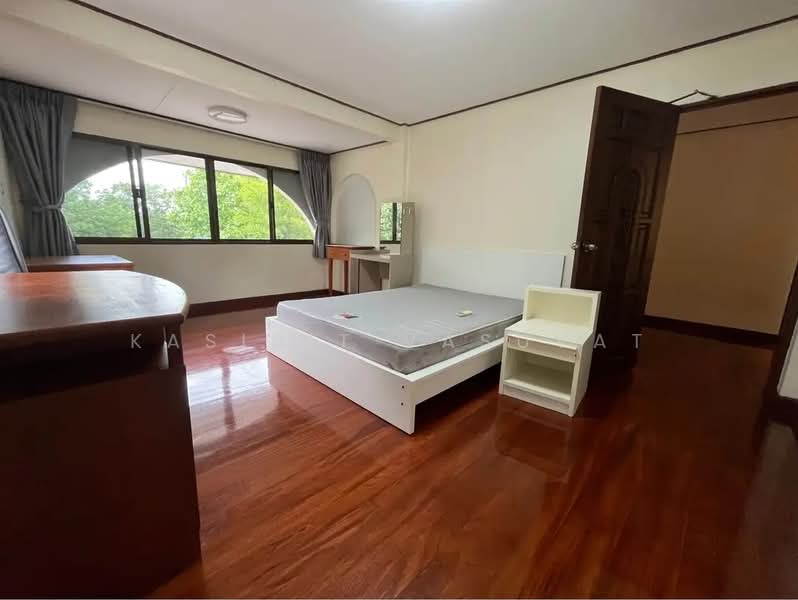 Panya Pattanakarn Village, Bangkok, Soi Phatthanakarn 30, Suan Luang, Bangkok, 5 Bedrooms, 350 sqm, Single Detached House For Sale, by Kasidit Vasuvat, 500357311 - DDproperty.com