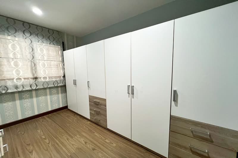 Natura Trend Rattanathibet-Ratchapruek, Nonthaburi, 11 Soi Bang Len 21, Bang Len, Bang Yai, Nonthaburi, 3 Bedrooms, 135 sqm, Townhouse For Sale, by คุณหงษ์, 500357318 - DDproperty.com