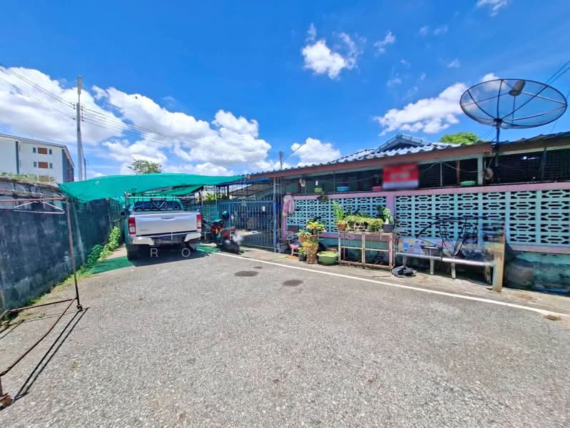 หมู่บ้านสุขใจวิลล่า1 ชลบุรี, Chon Buri (Pattaya), Don Hualo, Muang Chon Buri, Chon Buri (Pattaya), 3 Bedrooms, 100 sqm, Townhouse For Sale, by The Best Property วัฒ, 500357322 - DDproperty.com