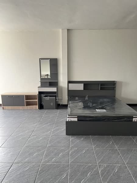 Seriphap Condotel : เสรีภาพ คอนโดเทล, นนทบุรี, ซอยงามวงศ์วาน 23, บางเขน, เมืองนนทบุรี, นนทบุรี, 60 ตร.ม., คอนโด ให้เช่า, โดย ณัฐกิตติ์ วงศ์ใหญ่, 500357332 - DDproperty.com