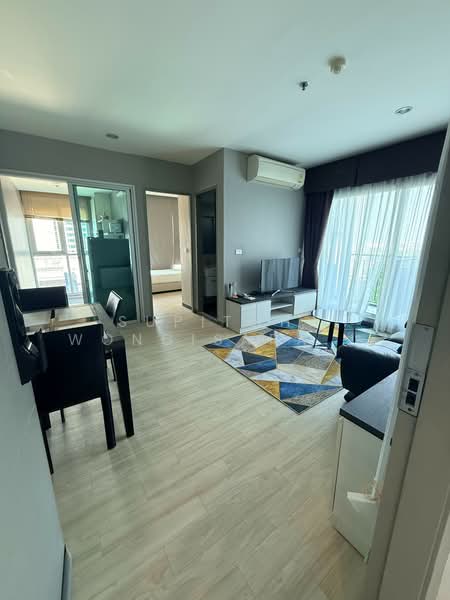 Life Ratchadapisek, Bangkok, 279 Ratchadapisaek Road, Huai Khwang, Bangkok, 2 Bedrooms, 56 sqm, Condo For Sale, by Supitcha Wongisaraseri, 500357339 - DDproperty.com