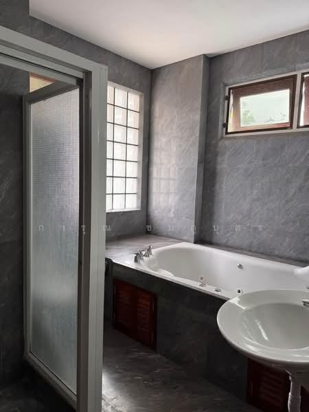 ลาซาล, Bangkok, Bang Na, Bangkok, 4 Bedrooms, 350 sqm, Single Detached House For Rent, by การุณ ชมภูบุตร, 500357364 - DDproperty.com