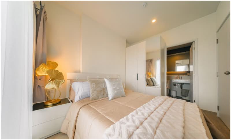 Lumpini Condo Town Ekachai 48, Bangkok, Ekkachai Road, Bang Bon, Bangkok, 1 Bedroom, 30 sqm, Condo For Sale, by Keerati Wangrujirakul, 500357408 - DDproperty.com
