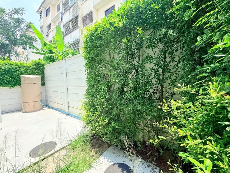 Britania Town Bangna Km.17 : บริทาเนีย ทาวน์ บางนา กม.17, Samut Prakan, บางโฉลงม 246, Bang Chalong, Bang Plee, Samut Prakan, 4 Bedrooms, 130 sqm, Townhouse For Sale, by Forty-Six Real Estate Group, 500357549 - DDproperty.com
