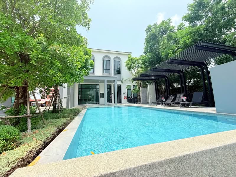 Britania Town Bangna Km.17 : บริทาเนีย ทาวน์ บางนา กม.17, Samut Prakan, บางโฉลงม 246, Bang Chalong, Bang Plee, Samut Prakan, 4 Bedrooms, 130 sqm, Townhouse For Sale, by Forty-Six Real Estate Group, 500357549 - DDproperty.com