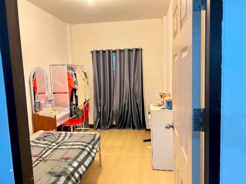 ทาวน์เฮ้าส์หน้าเมือง ฉะเชิงเทรา, Chachoengsao, Nha Mueng, Muang Chachoengsao, Chachoengsao, 2 Bedrooms, 100 sqm, Townhouse For Sale, by The Best Property แอน, 500357570 - DDproperty.com