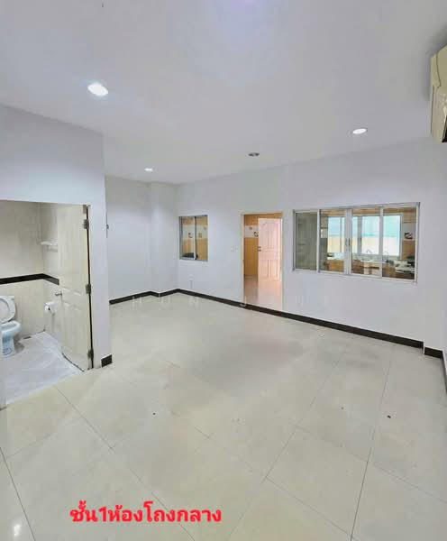 Baan Klang Muang British Town Srinakarin : บ้านกลางเมือง บริติช ทาวน์ ศรีนครินทร์, สมุทรปราการ, ซอยบ้านกลางเมือง บริติช ทาวน์ ศรีนครินทร์, บางแก้ว, บางพลี, สมุทรปราการ, 350 ตร.ม., ทาวน์เฮ้าส์ ให้เช่า, โดย Khun Jane, 500357624 - DDproperty.com