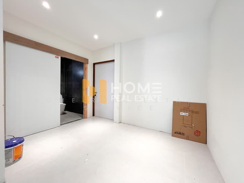 Detached House Chalerm Phrakiat Rama 9 Soi 14, Bangkok, Nong Bon, Prawet, Bangkok, 3 Bedrooms, 200 sqm, Single Detached House For Sale, by HOME Real Estate Service, 500357625 - DDproperty.com