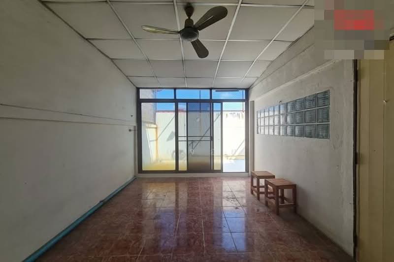 Sriwara Town in Town, Bangkok, Sriwara Road, Phlapphla, Wang Thonglang, Bangkok, 4 Bedrooms, 200 sqm, Townhouse For Sale, by คุณจอย, 500357641 - DDproperty.com