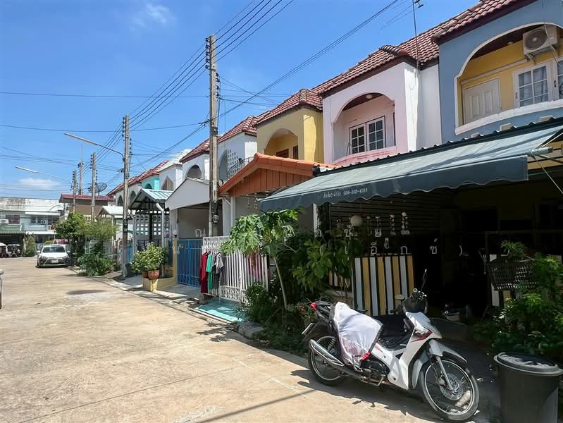 Pieamsuk Garden Ville, Pathum Thani, Bang Dua, Muang Pathum Thani, Pathum Thani, 2 Bedrooms, 90 sqm, Townhouse For Sale, by คุณ มนต์ชัย ปานนพพา (เอ็กซ์), 500357647 - DDproperty.com