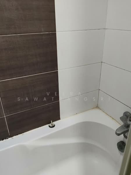 Grand Park View Asoke, Bangkok, 21 Sukhumvit Road, Khlongtoei Nua, Watthana, Bangkok, 2 Bedrooms, 58 sqm, Condo For Sale, by Veera Sawatrangsri, 500357673 - DDproperty.com