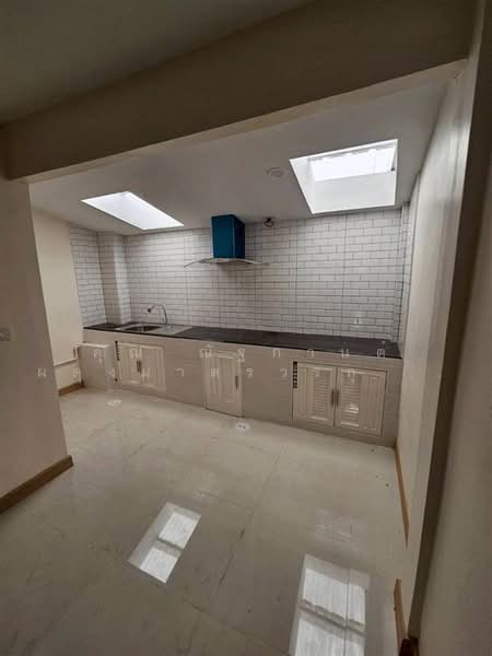 บก.ทหารสูงสุด ซอยรามอินทรา46 แยก3, Bangkok, ถนนรามอินทรา, Ram Inthra, Khan Na Yao, Bangkok, 2 Bedrooms, 100 sqm, Townhouse For Sale, by คุณ ณัฐกานต์ ผดุงมาตรวรกุล (แก้ม), 500357708 - DDproperty.com
