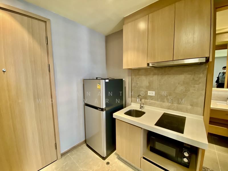 Regal Sathon-Naradhiwas, Bangkok, Naradhiwas Rajanagarindra Road, Thung Maha Mek, Sathon, Bangkok, 1 Bedroom, 32 sqm, Condo For Rent, by Thananthorn Wongvarnkaseam, 500357744 - DDproperty.com