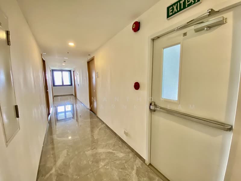 Regal Sathon-Naradhiwas, Bangkok, Naradhiwas Rajanagarindra Road, Thung Maha Mek, Sathon, Bangkok, 1 Bedroom, 32 sqm, Condo For Rent, by Thananthorn Wongvarnkaseam, 500357744 - DDproperty.com