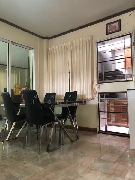 ทาวน์เฮ้าส์ 3-ห้องนอน, กรุงเทพ, สามวาตะวันตก, คลองสามวา, กรุงเทพ, 144 ตร.ม., ทาวน์เฮ้าส์ ขาย, โดย Manapong Phromphitak, 500357749 - DDproperty.com