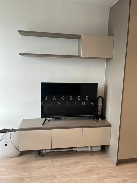 IDEO Sathorn-Wongwian Yai, Bangkok, 219 Soi Krung Thonburi 1, Khlong Ton Sai, Khlong San, Bangkok, 1 Bedroom, 27 sqm, Condo For Rent, by Jakree Buajatturat, 500357789 - DDproperty.com