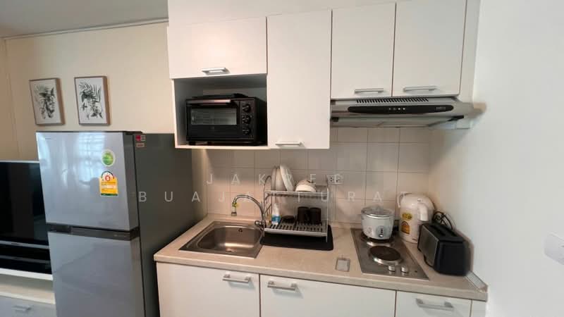 The Clover Thonglor Residence, Bangkok, Soi Sukhumvit 55, Khlong Tan Nua, Watthana, Bangkok, 1 Bedroom, 37 sqm, Condo For Rent, by Jakree Buajatturat, 500357799 - DDproperty.com