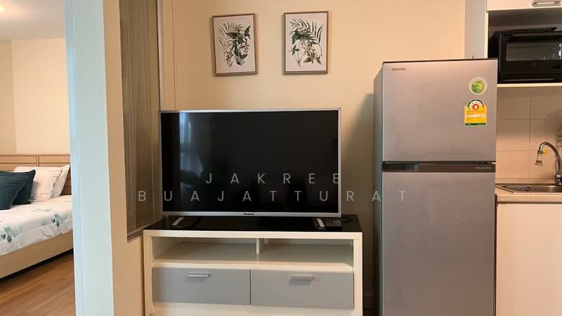 The Clover Thonglor Residence, Bangkok, Soi Sukhumvit 55, Khlong Tan Nua, Watthana, Bangkok, 1 Bedroom, 37 sqm, Condo For Rent, by Jakree Buajatturat, 500357799 - DDproperty.com