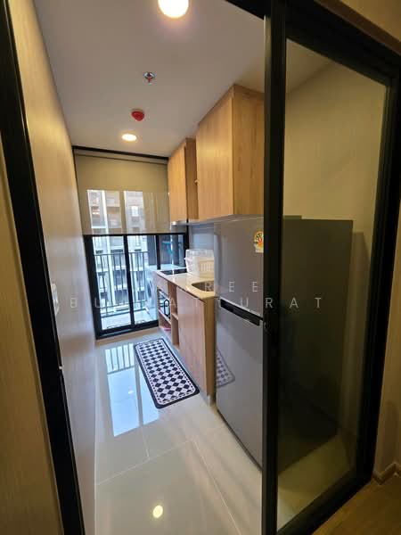 Chewathai Pinklao, Bangkok, Arun Amarin Road, Bang Yi Khan, Bang Phlat, Bangkok, 1 Bedroom, 29 sqm, Condo For Rent, by Jakree Buajatturat, 500357803 - DDproperty.com