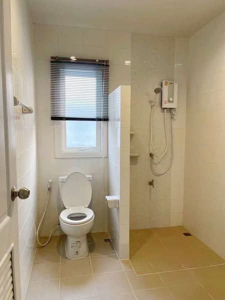 ทาวน์เฮ้าส์ให้เช่า – ใกล้บิ๊กซีดอนจั่น เพียง 5 นาที ค่าเช่า 15,000 บาท / เดือน รหัสทรัพย์ : No.7H357, เชียงใหม่, ท่าศาลา, เมืองเชียงใหม่, เชียงใหม่, 110 ตร.ม., ทาวน์เฮ้าส์ ให้เช่า, โดย กัน, 500357856 - DDproperty.com