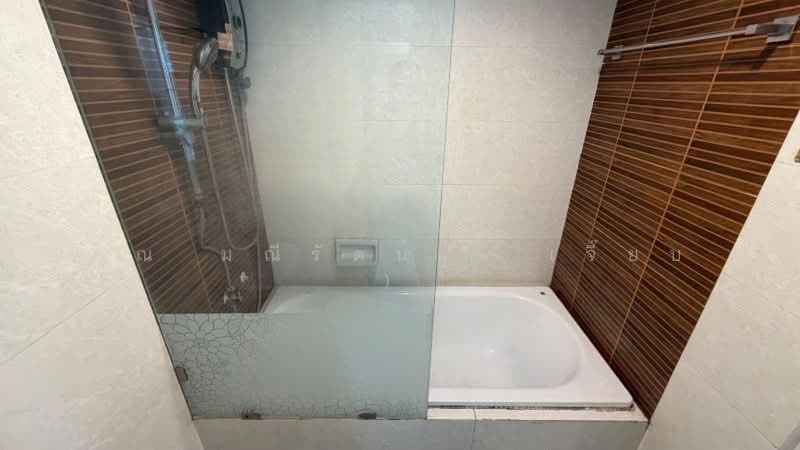 Garden Asoke-Rama 9, Bangkok, Chaturathit Road, Bang Kapi, Huai Khwang, Bangkok, 1 Bedroom, 44 sqm, Condo For Sale, by คุณ มณีรัตน์ ( เจี๊ยบ ), 500357860 - DDproperty.com