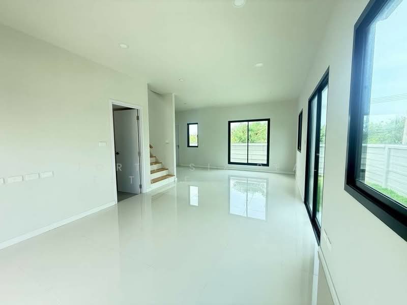 Britania Home Bangna Km.17 : บริทาเนีย โฮม บางนา กม.17, Samut Prakan, 79 ถนน บางนา-ตราด, Bang Chalong, Bang Plee, Samut Prakan, 3 Bedrooms, 140 sqm, Single Detached House For Sale, by Forty-Six Real Estate Group, 500357862 - DDproperty.com