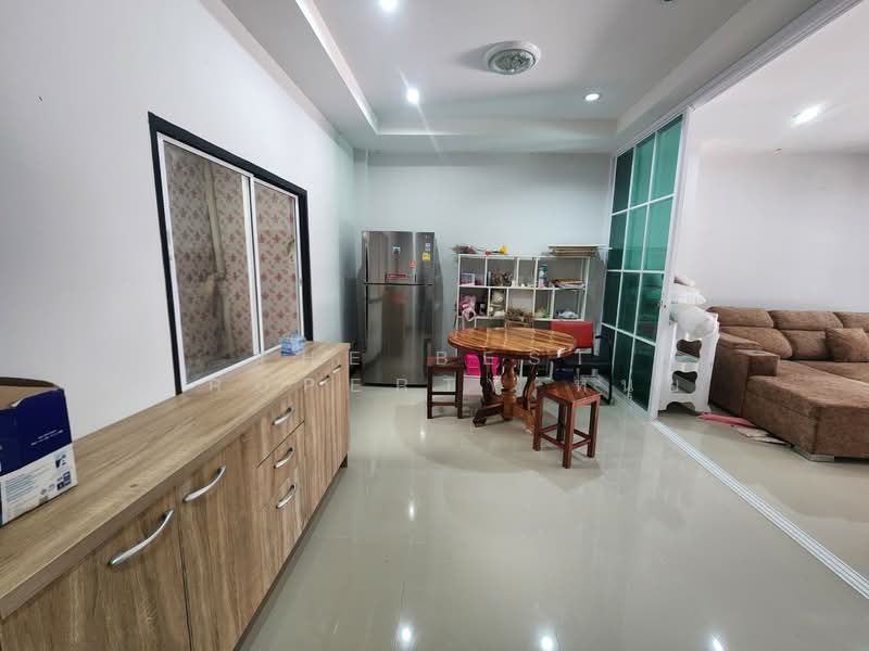 หมู่บ้านอรินสิริ สปอร์ตวิลเลจ (Arinsiri Sport Village) ชลบุรี, Chon Buri (Pattaya), Ban Pik, Muang Chon Buri, Chon Buri (Pattaya), 3 Bedrooms, 153 sqm, Townhouse For Sale, by The Best Property หนุ่ย, 500357877 - DDproperty.com
