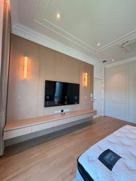 Narinsiri Rama 9-Krungthep Kreetha, Bangkok, Saphan Sung, Bangkok, 4 Bedrooms, 330 sqm, Single Detached House For Rent, by สรภพ ยอดไชย (สีฝุ่น), 500357883 - DDproperty.com
