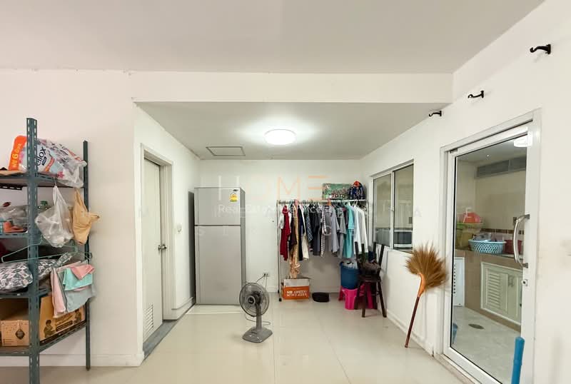 Pruksa Ville 50 Ramkhamhaeng, Bangkok, Soi Rat Phatthana 15, Saphan Sung, Bangkok, 3 Bedrooms, 105 sqm, Townhouse For Sale, by HOME Real Estate Service, 500357923 - DDproperty.com