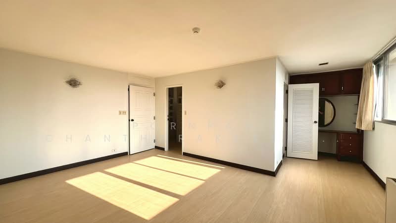 Tai Ping Towers, Bangkok, 582 Soi Sukhumvit 63, Khlong Tan Nua, Watthana, Bangkok, 3 Bedrooms, 247 sqm, Condo For Sale, by Pornpan Chantharakasemchai, 500357954 - DDproperty.com