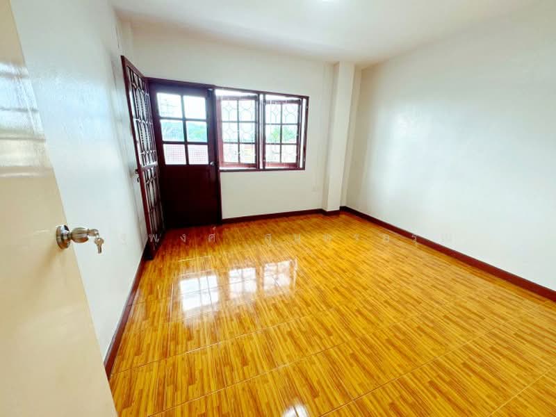 ไม่พบโครงการ, Bangkok, พิบูลสงคราม นครอินทร์ วงศ์สว่าง, Wong Sawang, Bang Sue, Bangkok, 4 Bedrooms, 270 sqm, Townhouse For Rent, by ณัฐพงศ์ สุนทรอรุณ, 500357991 - DDproperty.com