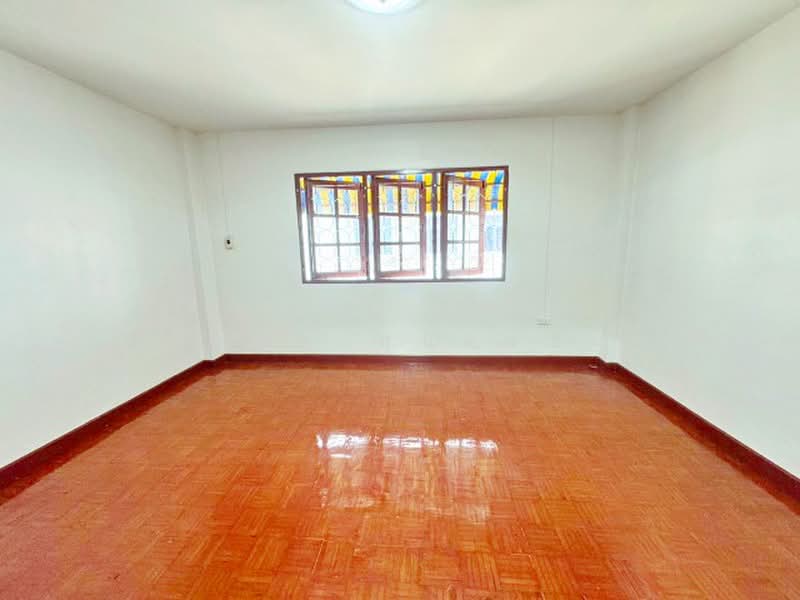 ไม่พบโครงการ, Bangkok, พิบูลสงคราม นครอินทร์ วงศ์สว่าง, Wong Sawang, Bang Sue, Bangkok, 4 Bedrooms, 270 sqm, Townhouse For Rent, by ณัฐพงศ์ สุนทรอรุณ, 500357991 - DDproperty.com