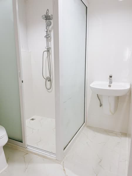We 2 On Nut-Rama 9, Bangkok, On Nut Road, Prawet, Bangkok, 4 Bedrooms, 180 sqm, Single Detached House For Sale, by HOME Real Estate Service, 500358051 - DDproperty.com