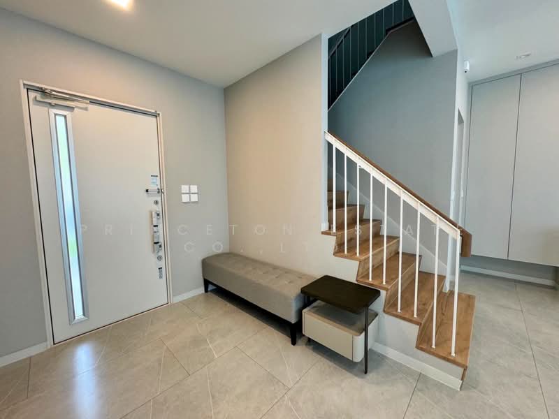 Mantana Motorway-Rama 9, Bangkok, 9 Bangkok-Chon Buri New Line, Thab Yao, Lat Krabang, Bangkok, 4 Bedrooms, 283 sqm, Single Detached House For Rent, by Princeton Estate Co.,Ltd., 500358113 - DDproperty.com