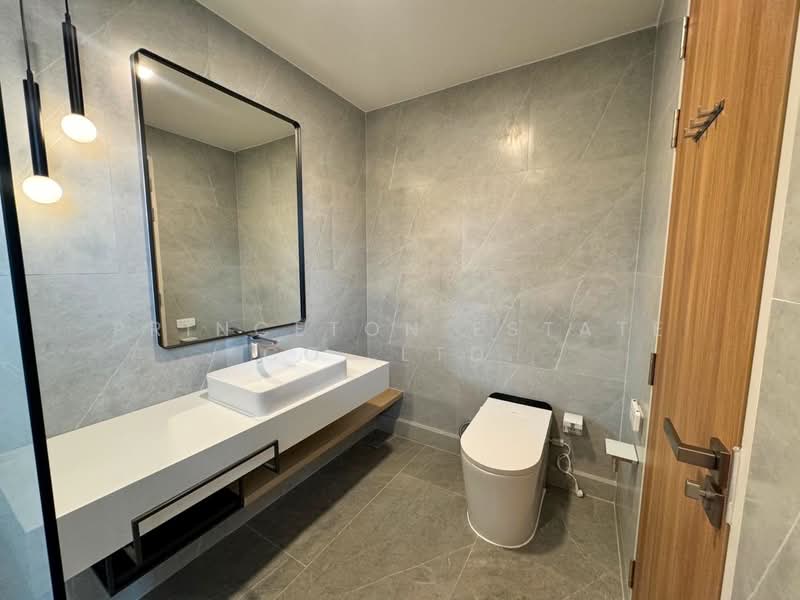Mantana Motorway-Rama 9, Bangkok, 9 Bangkok-Chon Buri New Line, Thab Yao, Lat Krabang, Bangkok, 4 Bedrooms, 283 sqm, Single Detached House For Rent, by Princeton Estate Co.,Ltd., 500358113 - DDproperty.com