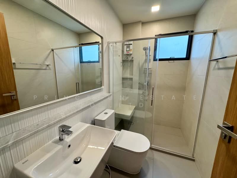 Mantana Motorway-Rama 9, Bangkok, 9 Bangkok-Chon Buri New Line, Thab Yao, Lat Krabang, Bangkok, 4 Bedrooms, 283 sqm, Single Detached House For Rent, by Princeton Estate Co.,Ltd., 500358113 - DDproperty.com