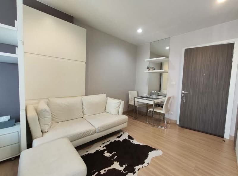 Urbano Absolute Sathon-Taksin, Bangkok, 345 Charoen Nakhon 14/2 Alley, Khlong Ton Sai, Khlong San, Bangkok, Studio, 30 sqm, Condo For Sale, by Jirayu Chaiyawattanasiri, 500358115 - DDproperty.com