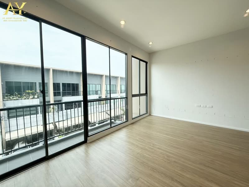 Baan Klang Muang Ramintra-Watcharapol, Bangkok, Chalong Rat Expressway, O-Ngoen, Sai Mai, Bangkok, 3 Bedrooms, 151 sqm, Townhouse For Sale, by ณัฎฐ์ ยศขุน, 500358116 - DDproperty.com