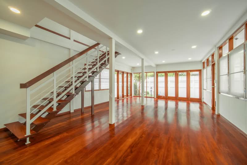 ให้เช่าโฮมออฟฟิศ 2 ชั้น รีโนเวทใหม่สไตล์ Modern Tropical ย่านลาดพร้าว (SPSAD4032), กรุงเทพ, จอมพล, จตุจักร, กรุงเทพ, 207 ตร.ม., บ้านเดี่ยว ให้เช่า, โดย Agent Pla, 500358160 - DDproperty.com
