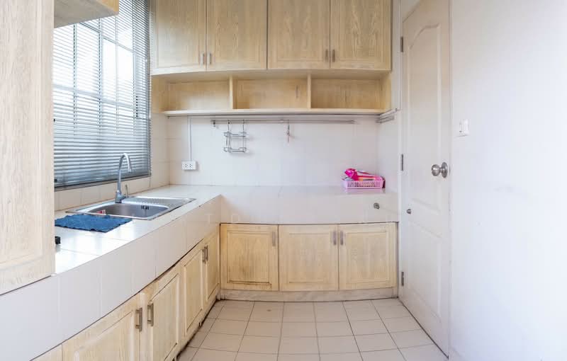 Grand Monaco Village Phase 1, Bangkok, Dok Mai, Prawet, Bangkok, 3 Bedrooms, 285 sqm, Single Detached House For Sale, by Jirasate Lertdhirakul, 500358163 - DDproperty.com