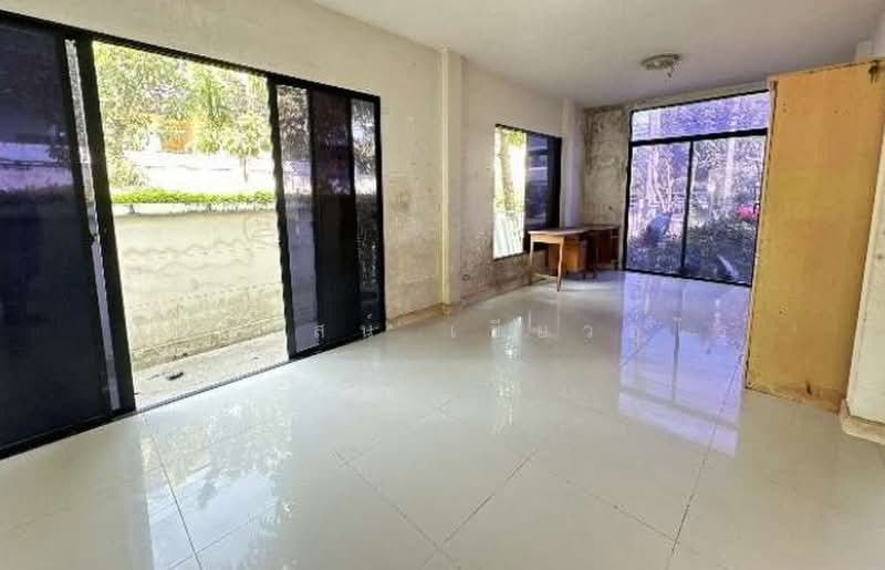 The Villa Ramindra-Wongwaen, Bangkok, Soi Khubon 27 Yeak 10, Tha Rang, Bang Khen, Bangkok, 3 Bedrooms, 105 sqm, Townhouse For Sale, by ปิยวาสน์ เขียวอุไร, 500358188 - DDproperty.com