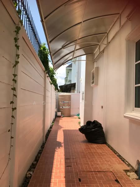 Fantasia Villa 3, Samut Prakan, Soi Santikham 14, Samrong Nua, Muang Samut Prakarn, Samut Prakan, 4 Bedrooms, 240 sqm, Single Detached House For Rent, by Agent Pla, 500358189 - DDproperty.com