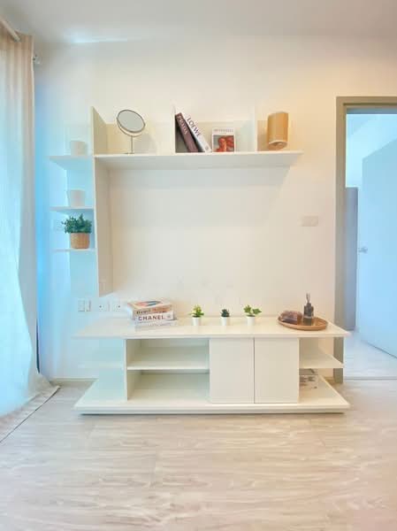 IDEO Mobi Wongsawang Interchange, Bangkok, 789 Krungthrp-Nonthaburi Road, Bang Sue, Bangkok, 1 Bedroom, 30 sqm, Condo For Sale, by Patcharaporn Binsorlae, 500358194 - DDproperty.com